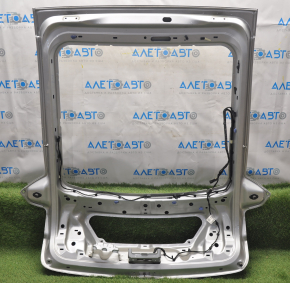 Naked tailgate Chevrolet Volt 11-15 silver WA636R, dented
