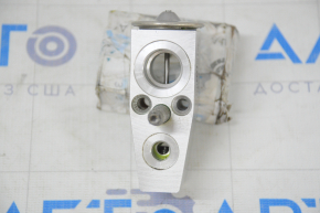 Chevrolet Volt 11-15 Air Conditioner Heater Valve