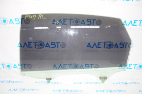 Glass door rear left Toyota Prius V 12-17 scratches