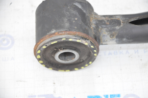 Upper front right control arm Toyota Sequoia 08-16 cracked silent blocks, torn boot
