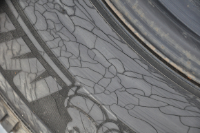 Spare tire full size Toyota Sequoia 08-16 R18 255/70 cracked