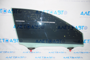 Glass door front right Toyota Camry v40 scratches