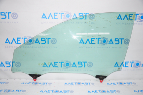 Glass door front left Toyota Camry v40 scratches