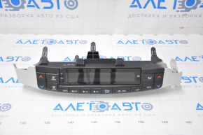 Climate control Lexus CT200h 11-13 scratch on glass