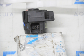 Actuator motor heater drive air conditioner Chevrolet Cruze 16-19 with traction