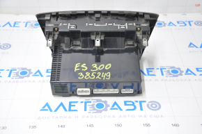 Lexus ES300 04-06 Climate Control with Scratch Heating