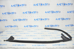Glass seal front right Tesla Model X 16-21