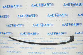 Door seal upper front right Tesla Model X 16-21 tears