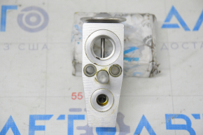 Chevrolet Impala 14-20 Air Conditioner Heater Valve