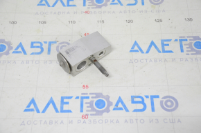 Chevrolet Equinox 10-17 Air Conditioner Heater Valve