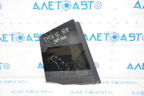 Door glass triangle rear right Tesla Model X 16-21 chip, scratches
