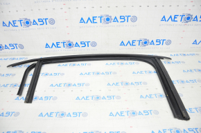 Glass seal rear right Tesla Model X 16-21