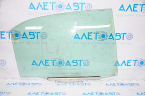 Glass door rear right Toyota Camry v40 scratches