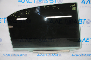 Glass door rear right Toyota Camry v40 scratches