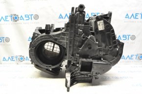The bare heater housing of the Jeep Cherokee KL 14-18