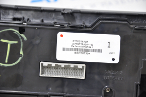 Nissan Rogue Sport 17-22 manual climate control scratches on chrome and trim