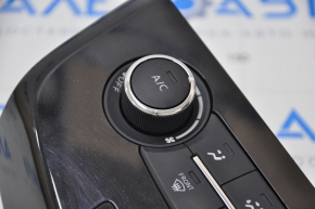 Nissan Rogue Sport 17-22 manual climate control scratches on chrome and trim