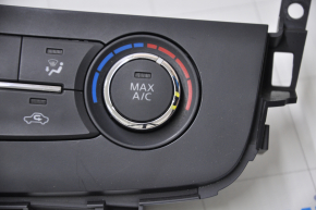 Nissan Altima 16-18 manual climate control bump on chrome
