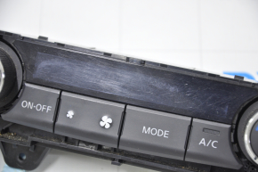Climate control Nissan Maxima A36 16-23 auto rubbed glass, scratches on chrome