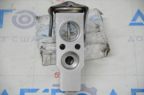 Acura MDX 07-13 Air Conditioner Heater Valve