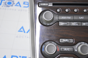 Climate control and audio control Nissan Pathfinder 13-16 under navigation, under wood scratches and sand on the lining