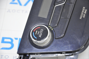 Climate control Nissan Murano z52 15-16 auto scratches, crack in the lining