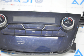 Climate control Nissan Murano z52 15-16 auto scratches, crack in the lining
