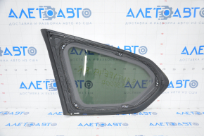 Window blind glass rear right Hyundai Santa FE 19-23 scratches on chrome