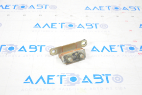 Left trunk lid hinge for a Nissan 350z