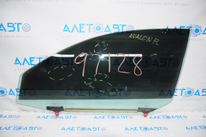 Glass door front left Toyota Avalon 05-12 scratches