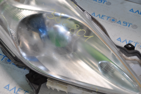 Headlight front right bare Nissan Leaf 13-14 Halogen, with mount, blue cap, for polishing, butt