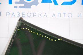 Windshield Nissan Leaf 11-12 air on the edge, sand