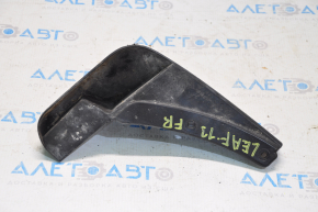 Front right mudguard Nissan Leaf 11-17 is worn
