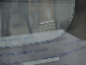 Windshield Lexus IS 14-16 scratched, rubbed