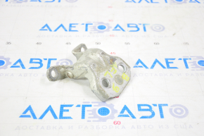 Upper front left door hinge for a Subaru b9 Tribeca