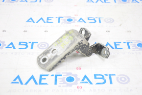 Upper front right door hinge for Suzuki Kizashi 10-15