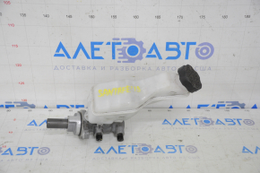 Master brake cylinder with reservoir Hyundai Santa FE 19-20
