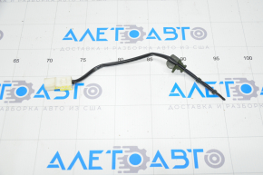 Temperature sensor in Tesla Model X 16-21 heater is large, chip is broken