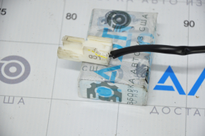 Temperature sensor in Tesla Model X 16-21 heater is large, chip is broken