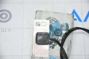 Bluetooth Antenna in the dashboard of Tesla Model X 16-21