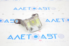 Upper rear right door hinge for a Subaru b10 Tribeca