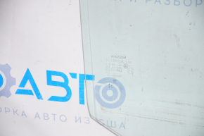 Glass of the rear right door Nissan Rogue 14-20 without tinting, scratches