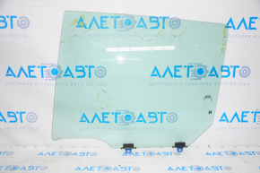 Glass of the rear left door Nissan Leaf 13-17 scratches