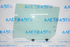 Glass of the rear left door Nissan Leaf 13-17 scratches