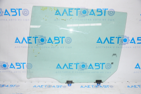 Glass of the rear left door Nissan Leaf 13-17 scratches