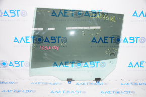 Glass of the rear left door Nissan Leaf 13-17 scratches