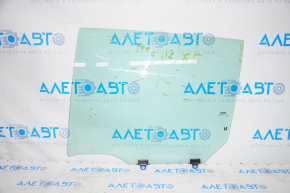 Glass of the rear left door Nissan Leaf 13-17 scratches