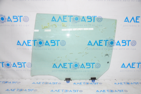 Glass of the rear left door Nissan Leaf 13-17 scratches