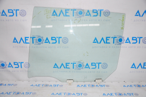Glass of the rear left door Nissan Leaf 13-17 scratches
