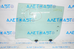 Glass of the rear left door Nissan Leaf 13-17 scratches